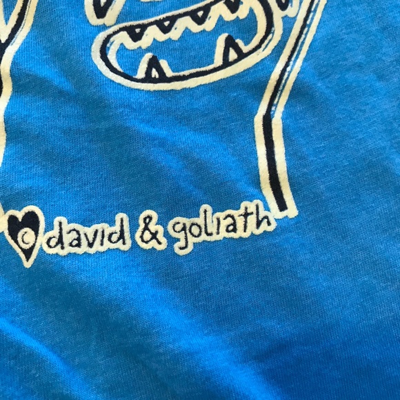 Top - Picture 3 of 5